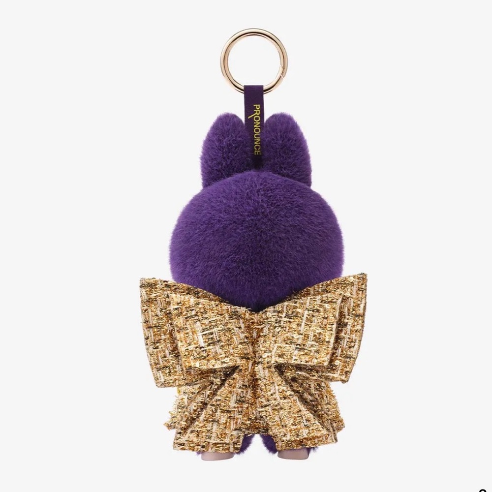 ❗️SOLD❗️Authentic POP MART LABUBU x Pronounce- Wings of Fortune Vinyl Plush - Picture 2 of 8